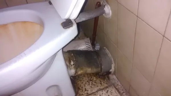 Un mal sellado del desague provocaba malos olores¡¡